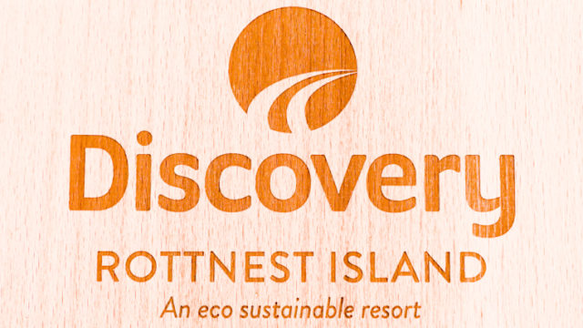 ディスカバリーロットネストアイランドスタンダード環境に優しいリゾートロゴ
