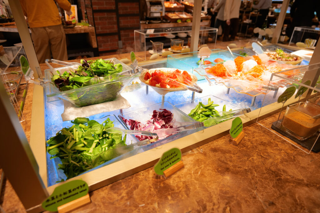 HOTEL & SPA センチュリーマリーナ函館 朝食(ブレックファスト) ユーヨーテラスハコダテ メニュー サラダ 06
