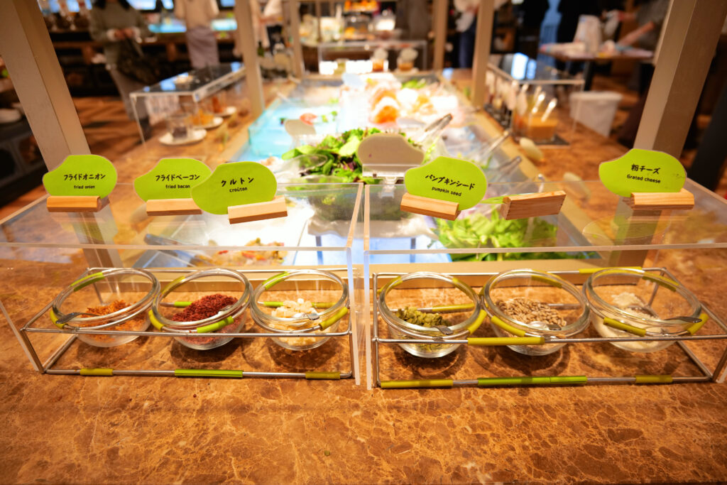 HOTEL & SPA センチュリーマリーナ函館 朝食(ブレックファスト) ユーヨーテラスハコダテ メニュー サラダ 07