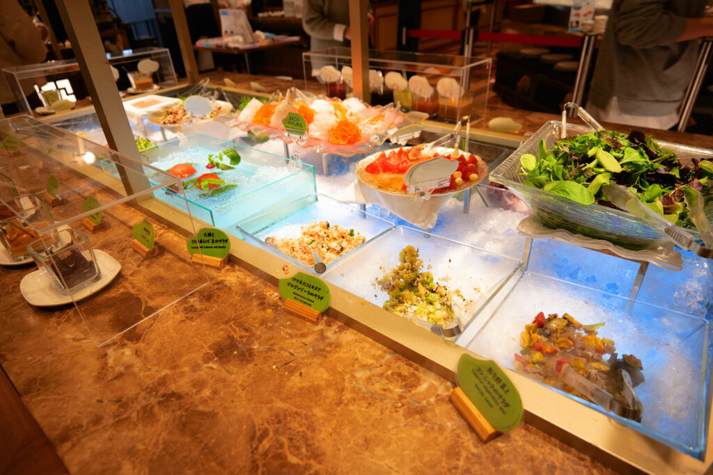HOTEL & SPA センチュリーマリーナ函館 朝食(ブレックファスト) ユーヨーテラスハコダテ メニュー サラダ 08