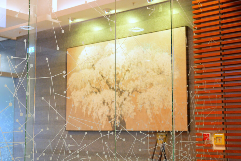 JALファーストクラスラウンジ フランクフルト国際空港 第2ターミナル（国際線） エントランス 自動ドア