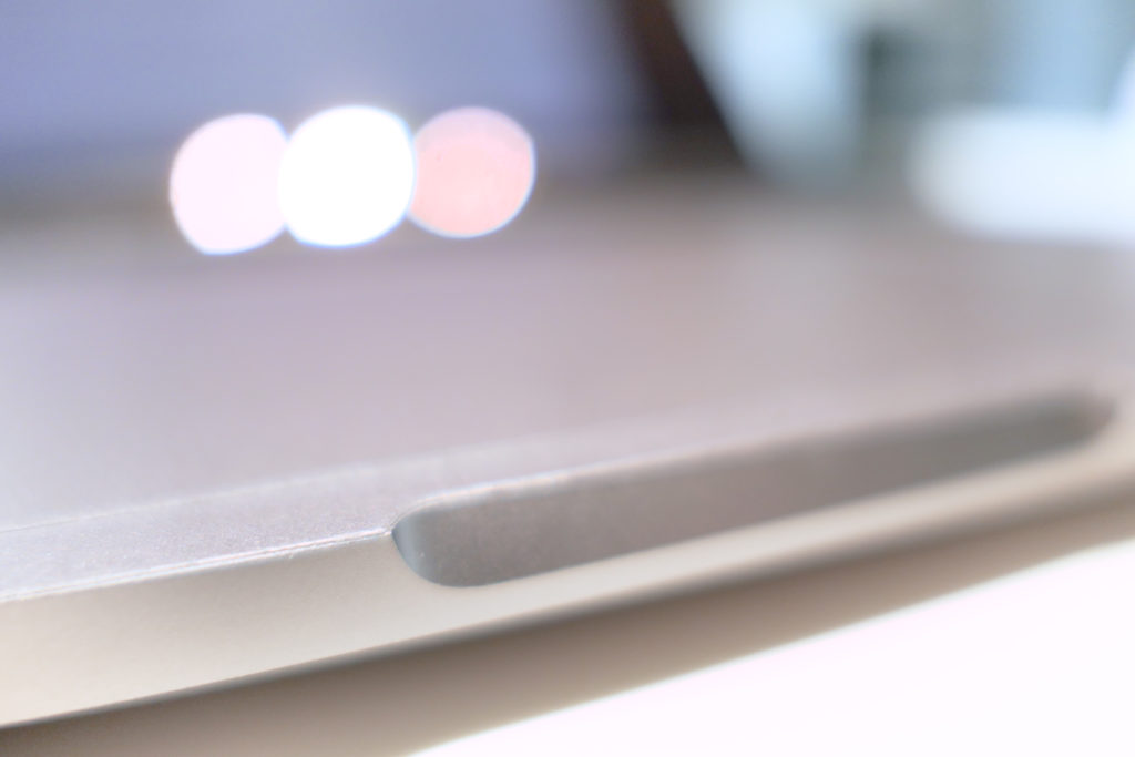 LENTION 16インチMacBook Pro 2019 全面保護シルバースキンシール 液晶保護フィルム 5テンセット 3M技術4H硬度（スペースグレイ）取っ手エッジ