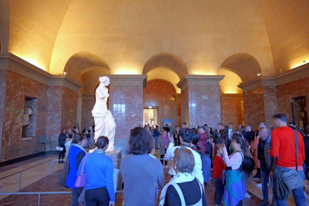 ルーヴル美術館（Musée du Louvre）ミロのヴィーナス 展示室